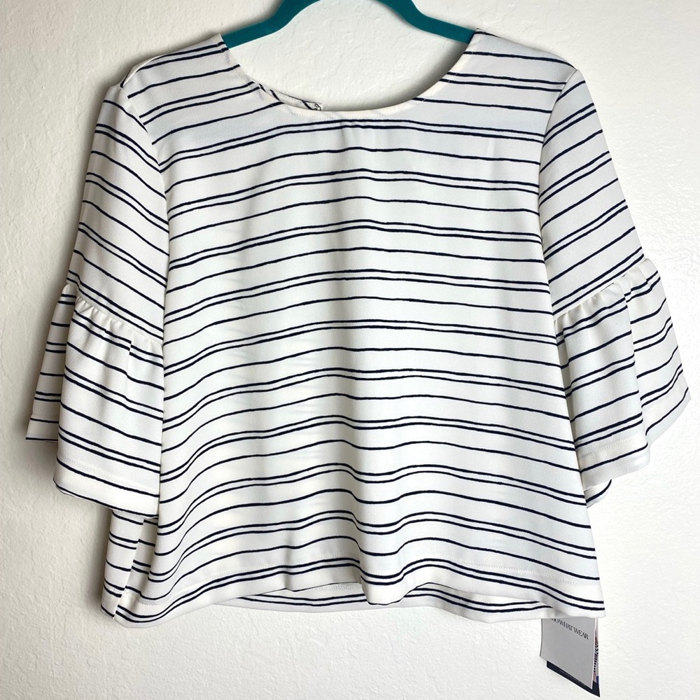 NWT Cute Cropped Black and White Striped Shirt